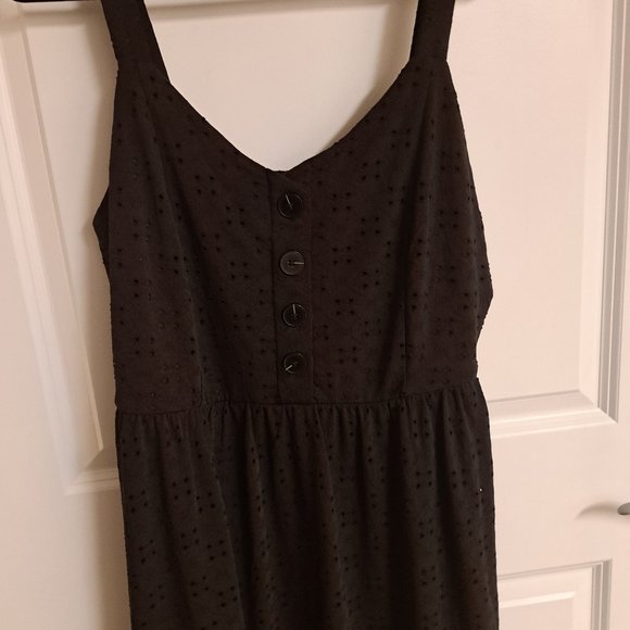 BLACK DRESS - Picture 3 of 3